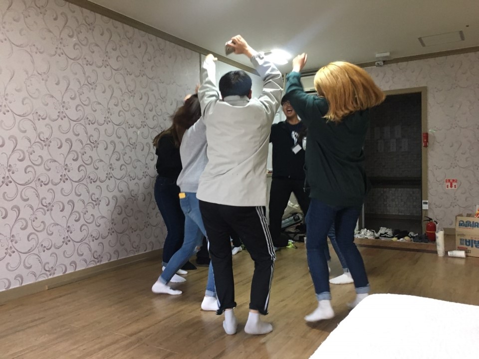 전체 M.T
